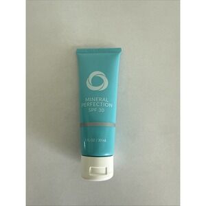 Derma Bella Mineral Perfection SPF 30 1 oz 30 mlExp 03/2026 NEW